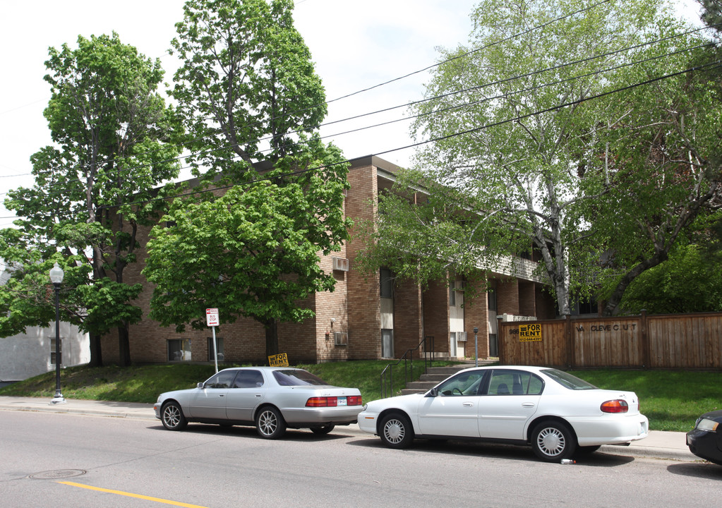 986 15th Ave SE in Minneapolis, MN - Foto de edificio