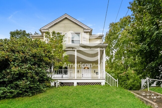 property at 1217 Wade St