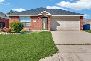 10429 Aransas Dr in Fort Worth, TX - Building Photo