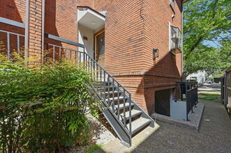 4141 Hyer St in Dallas, TX - Foto de edificio - Building Photo