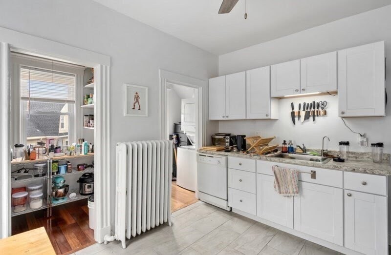 729 Broadway in Somerville, MA - Building Photo