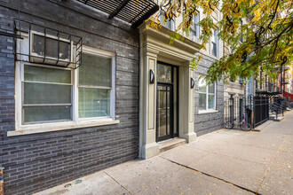 97 S 8th St in Brooklyn, NY - Building Photo - Building Photo