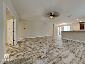 2639 N Walker Way in Phoenix, AZ - Building Photo - Building Photo