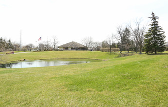 Country Club Village of Northville Condos in Northville, MI - Building Photo - Building Photo