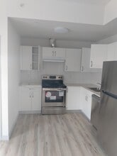 269 Sunview St in Waterloo, ON - Building Photo - Building Photo