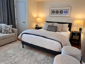 350 G St SW, Unit 626 in Washington, DC - Building Photo - Building Photo