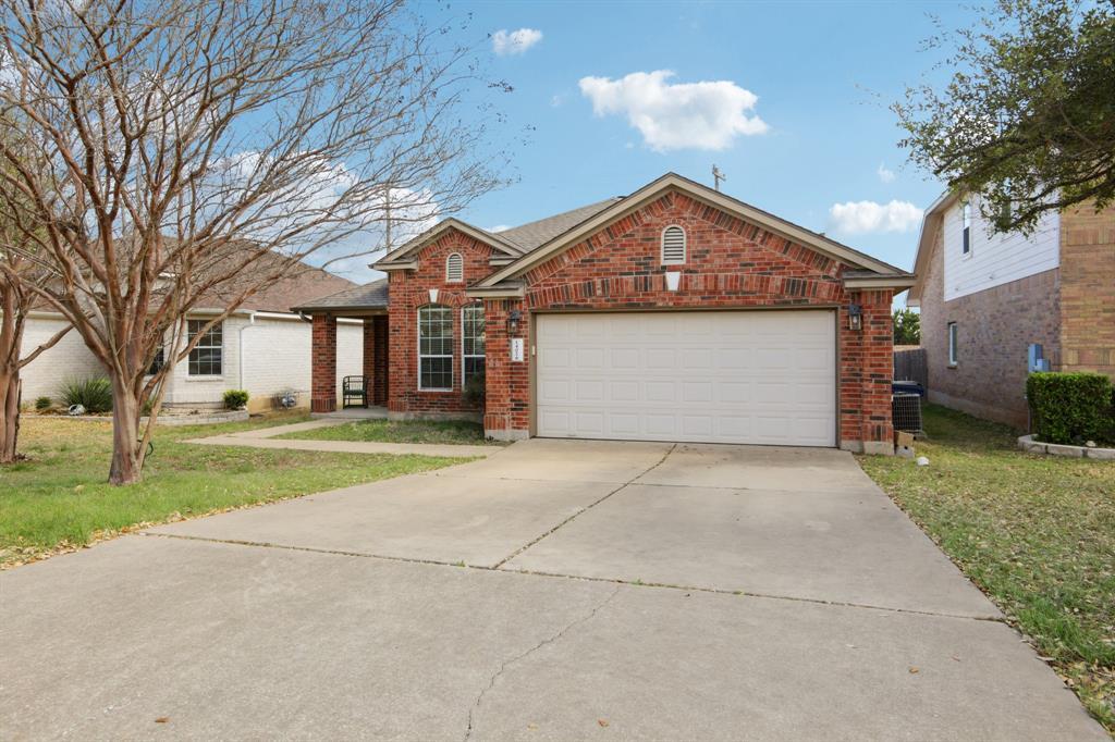 1402 Tumbling River Dr in Leander, TX - Building Photo