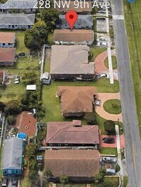 228 NW 9th Ave photo'