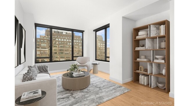 111 Varick St, Unit 14D in New York, NY - Building Photo - Building Photo