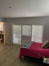 1050 NW 6th Terrace in Boca Raton, FL - Building Photo - Building Photo