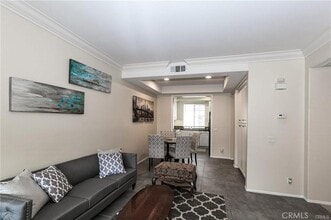 46 Vintage in Irvine, CA - Building Photo - Building Photo