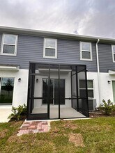 2831 Narcoossee Cmns Wy in St. Cloud, FL - Building Photo - Building Photo