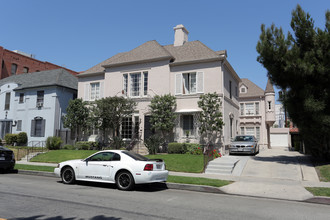 648 S Burnside Ave in Los Angeles, CA - Building Photo - Primary Photo