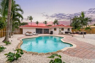 5250 NE 15th Ave in Fort Lauderdale, FL - Building Photo