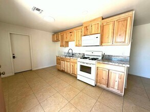 15841 N Sunny Ln in Surprise, AZ - Building Photo - Building Photo