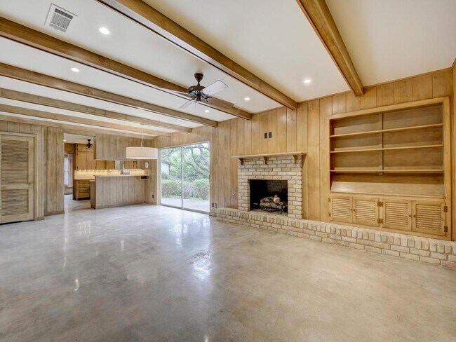 6009 Mountainclimb Dr in Austin, TX - Building Photo - Building Photo