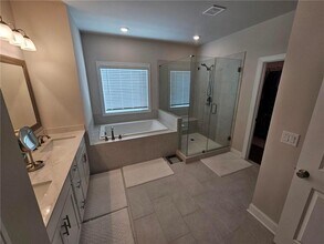 637 Skytop Dr in Cumming, GA - Building Photo - Building Photo