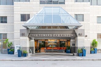 Towers at Rincon in San Francisco, CA - Building Photo - Building Photo