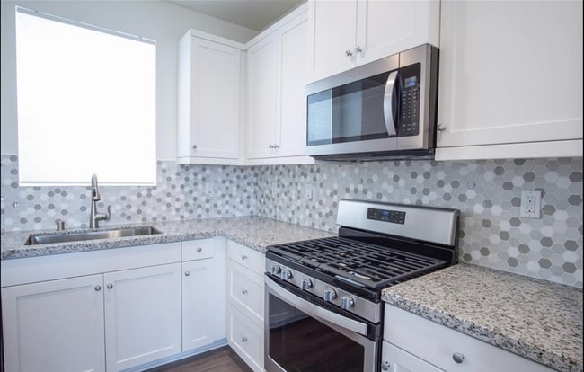 519 Sandpiper Wy in Imperial Beach, CA - Building Photo - Building Photo