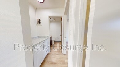 2371 Washington Ave in Oroville, CA - Foto de edificio - Building Photo