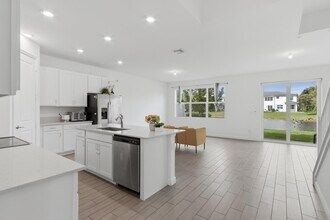 4874 Navali Dr in Wellington, FL - Building Photo - Building Photo