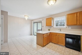 25 Ruth Rd in Brookhaven, PA - Building Photo - Building Photo