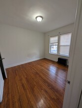 68 4th Ave, Unit 23 in East Orange, NJ - Foto de edificio - Building Photo