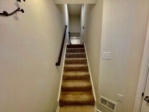 216 Olivia Way in Pittsburgh, PA - Building Photo - Building Photo