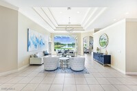 11234 5 Oaks Ln in Naples, FL - Foto de edificio - Building Photo