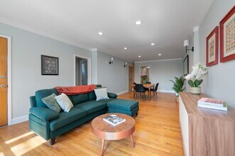 377 Congress St in Troy, NY - Building Photo - Building Photo