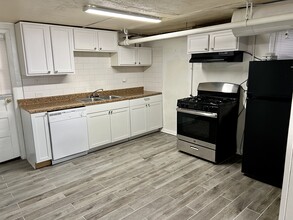 3425 N Monticello Ave, Unit G in Chicago, IL - Building Photo - Building Photo