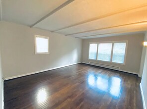 421 Summit Ave E in Seattle, WA - Building Photo - Building Photo