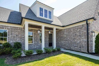 5046 Jon Oak Dr in Arlington, TN - Building Photo - Building Photo