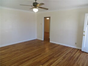 3325 Monroe Ave in El Paso, TX - Building Photo - Building Photo