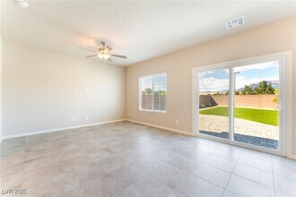 3832 Antilia Ave in North Las Vegas, NV - Building Photo - Building Photo