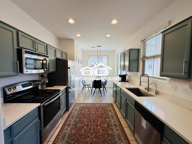 7722 W Pipestone Pl in Phoenix, AZ - Building Photo - Building Photo