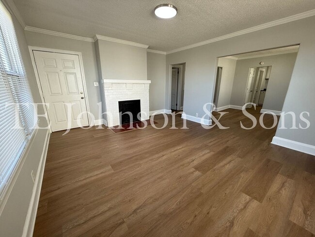 property at 3054 Indiana Ave