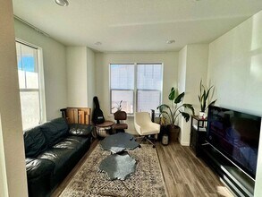 10208 Vaughn St in Commerce City, CO - Building Photo - Building Photo