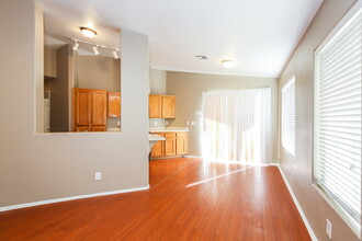5243 Fog Run Ct in North Las Vegas, NV - Building Photo - Building Photo