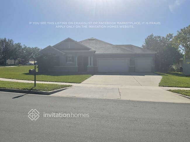 property at 4702 Barbados Loop