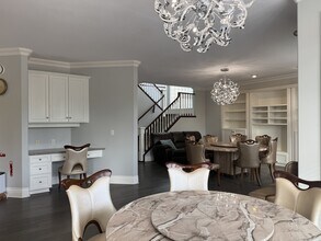 2126 Lorraine Ave in Coquitlam, BC - Building Photo - Building Photo