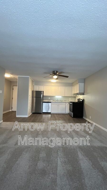 2501 N St in Lincoln, NE - Foto de edificio - Building Photo