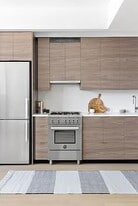 555 W 38th St in New York, NY - Building Photo