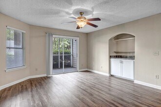 Links at Windsor Parke in Jacksonville, FL - Building Photo - Building Photo