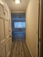 11954 Moorpark St in Studio City, CA - Building Photo - Building Photo