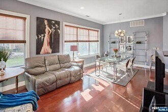 1101 The Plaza in Tenafly, NJ - Building Photo - Building Photo