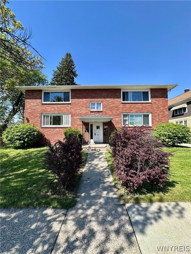 property at 92 Lasalle Ave