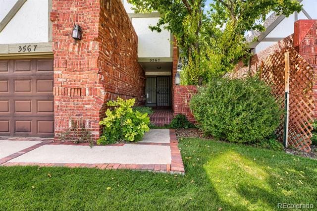 property at 3567 S Ivanhoe St