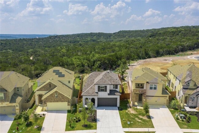 8215 Prairie Rye Dr in Lago Vista, TX - Building Photo - Building Photo
