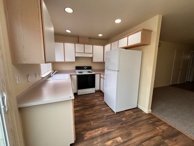 296 Sweetwater Cir in Dayton, NV - Building Photo - Building Photo